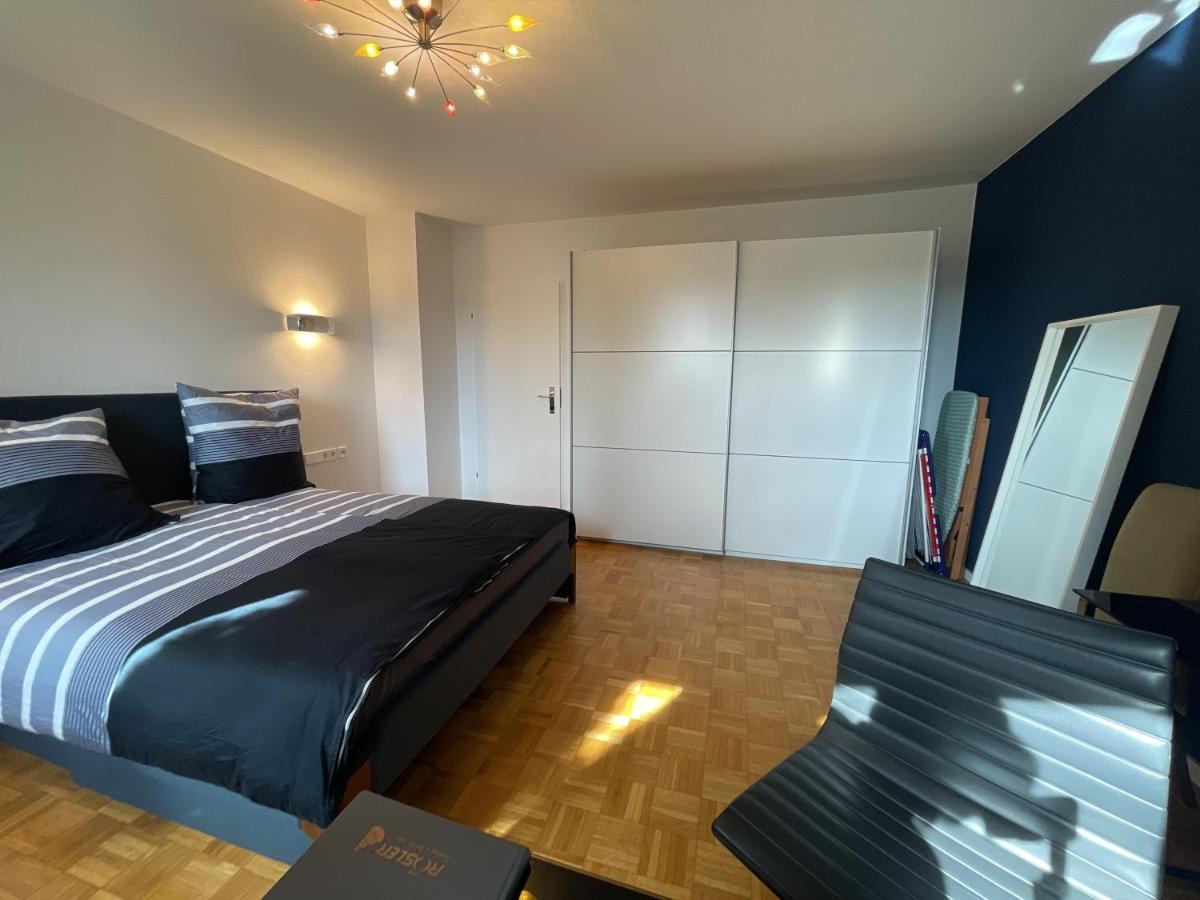 Appartement Region Esslingen - Naehe Messe - Flughafen - Stuttgart - Wohnen Und Arbeiten Auf Zeit In 120M2 Wohlfuehlatmosphaere - Ab 3 Uebernachtungen - Geeignet Fuer 4 Pers Incl Kinder - Beistellbett Moeglich - Kinder Und Tiere Willkommen - Garage F Altbach エクステリア 写真