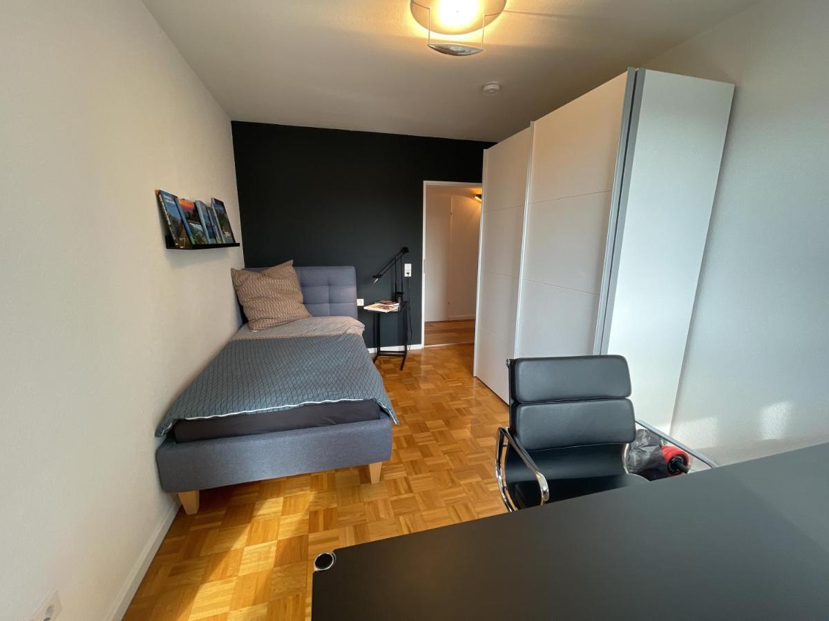 Appartement Region Esslingen - Naehe Messe - Flughafen - Stuttgart - Wohnen Und Arbeiten Auf Zeit In 120M2 Wohlfuehlatmosphaere - Ab 3 Uebernachtungen - Geeignet Fuer 4 Pers Incl Kinder - Beistellbett Moeglich - Kinder Und Tiere Willkommen - Garage F Altbach エクステリア 写真
